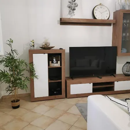 Green House Daniel E Sara Celle Ligure