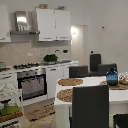 Green House Daniel E Sara Tatil Evi *