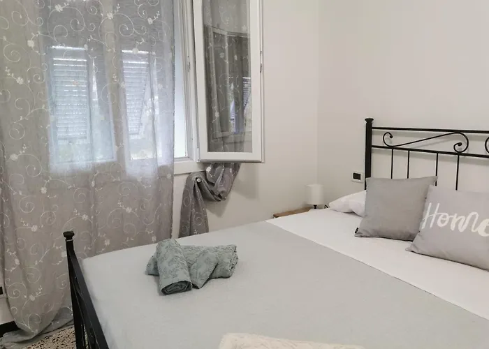 Green House Daniel E Sara * Celle Ligure